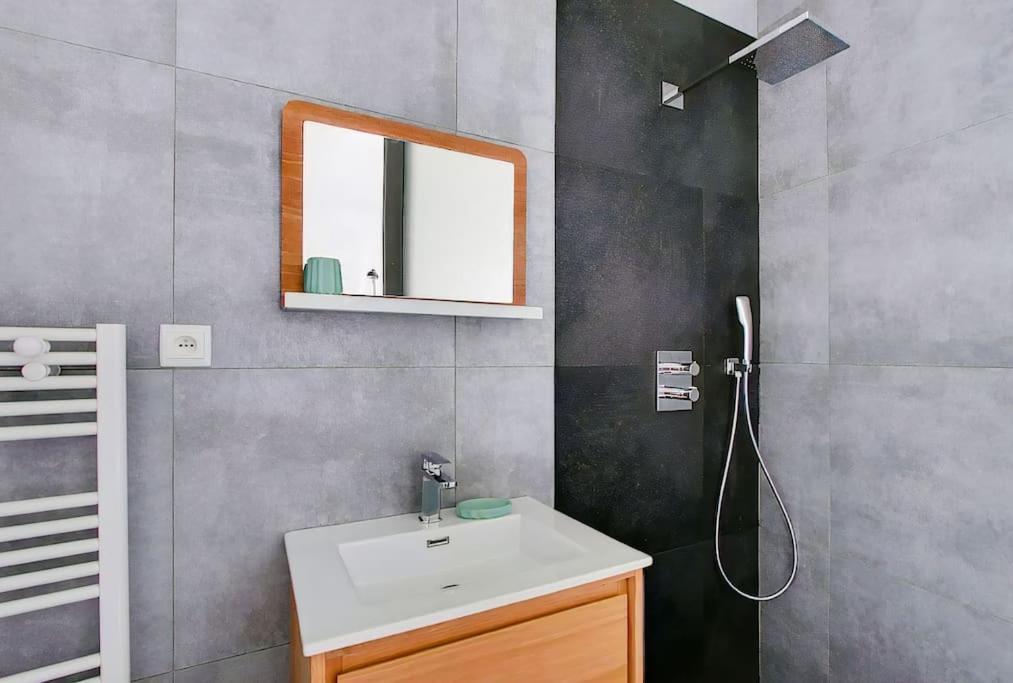Unforgettable Stay In The Heart Of París Exterior foto